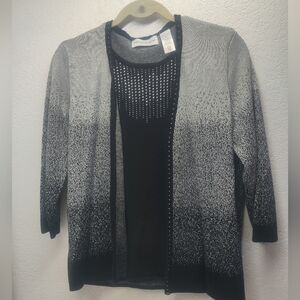 Women's Alfred Dunner medium black/grey sweater